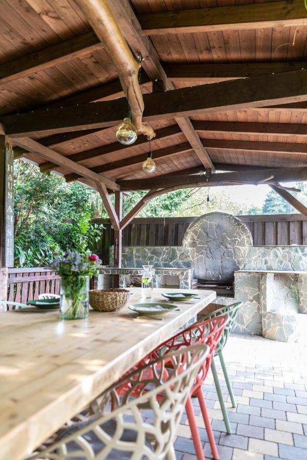 Chalet "Waldhauszeit" Am See ミュッケ エクステリア 写真